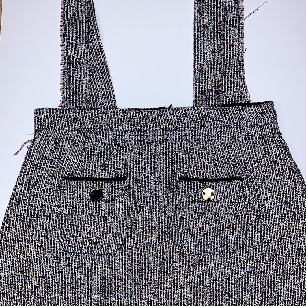 (L) Woven Skirt with Suspenders